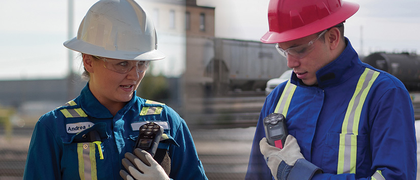 Détecteur de gaz Blackline Safety G7 avec bannière Push-to-Talk 825x355