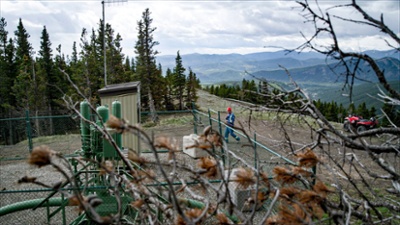 travailleur isolé dans le secteur pétrolier et gazier - 400px