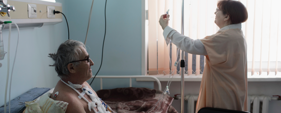 Images du blog - infirmière et patient âgé